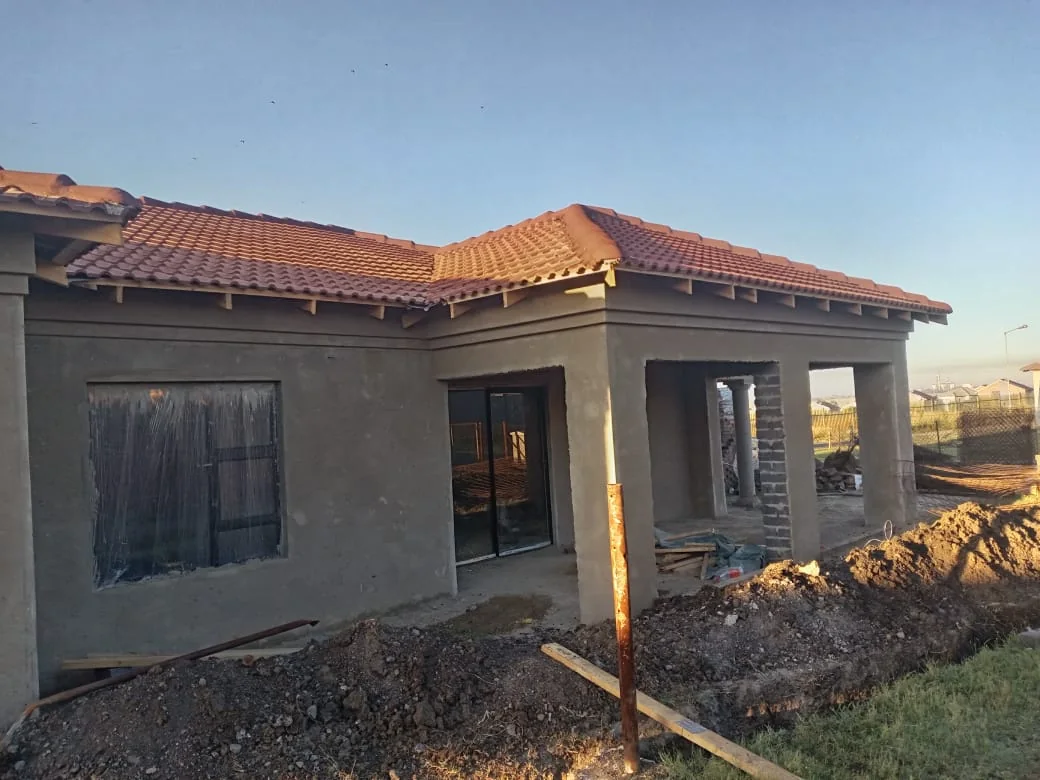 Building construction project photo 8